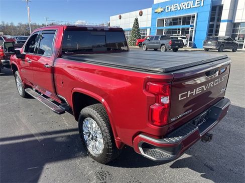 Used 2020 Chevrolet Silverado 2500 High Country w/ Z71 Off-Road Package image 12