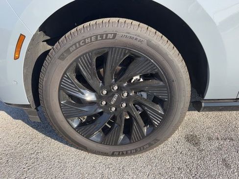 Used 2025 Lincoln Navigator Reserve w/ Jet Appearance Package image 9