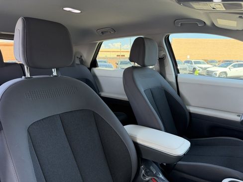 Used 2024 Hyundai Ioniq 5 SEL RWD image 40