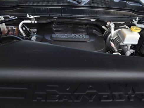 Used 2019 RAM 2500 Big Horn RWD image 19