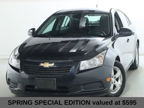 Used 2013 Chevrolet Cruze LT w/ Spring Special Edition image 3
