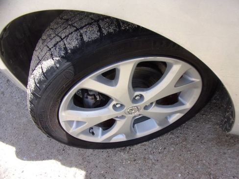 Used 2008 MAZDA MAZDA3 i Touring Value FWD image 4