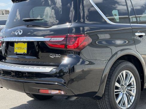 Used 2022 INFINITI QX80 Luxe w/ Cargo Package RWD image 11