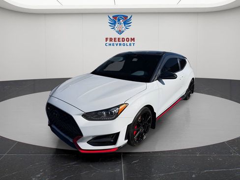 Used 2020 Hyundai Veloster N image 1
