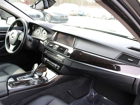 Used 2015 BMW 528i Sedan image 17