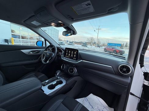 Certified 2024 Chevrolet Blazer LT w/ Convenience Package image 33