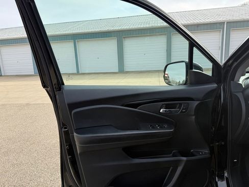 Used 2020 Honda Pilot Elite image 15