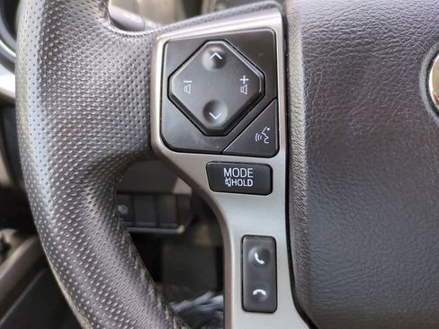 Used 2022 Toyota Tacoma SR5 RWD image 22