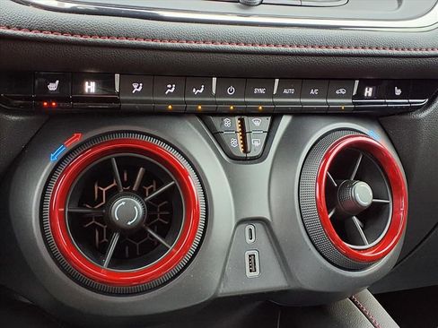 Used 2025 Chevrolet Blazer RS image 13