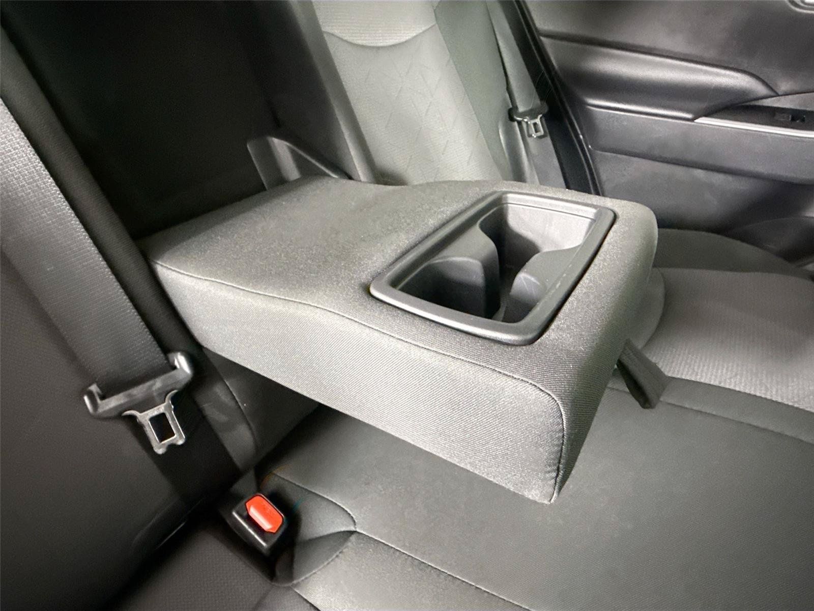 Certified 2025 Toyota RAV4 XLE FWD image 38