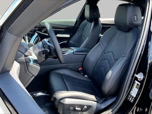 Used 2024 BMW 530i xDrive w/ Convenience Package AWD/4WD image 8