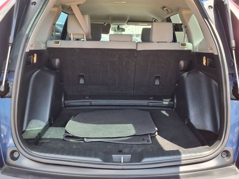 Used 2017 Honda CR-V LX image 23