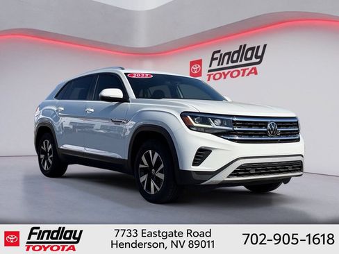 Used 2023 Volkswagen Atlas Cross Sport SE FWD image 4