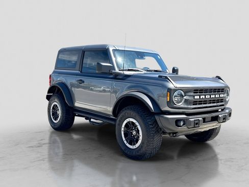 Certified 2022 Ford Bronco Black Diamond w/ Sasquatch Package AWD/4WD image 10