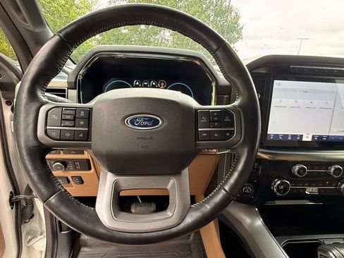 Used 2021 Ford F150 Lariat w/ Equipment Group 502A High AWD/4WD image 11
