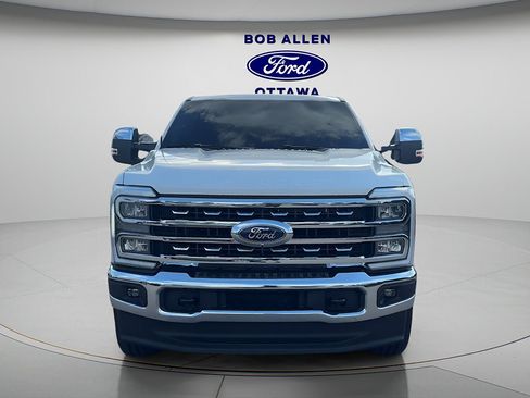 Used 2026 Ford F250 Lariat w/ Chrome Package AWD/4WD image 14