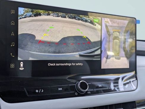 New 2026 Mitsubishi Outlander SE image 23