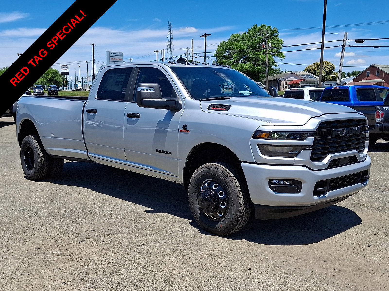 New 2026 RAM 3500 Big Horn AWD/4WD image 1