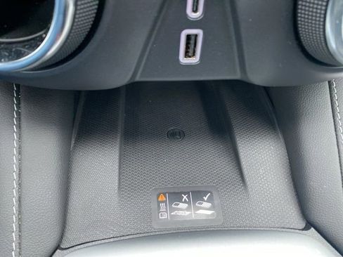 Used 2025 Chevrolet Blazer LT w/ Sound & Technology Package image 14