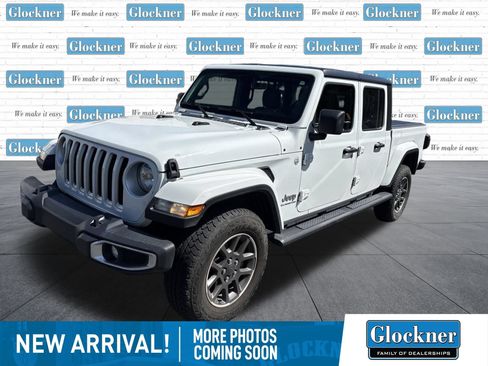 Used 2021 Jeep Gladiator Overland w/ Popular Equipment Package AWD/4WD image 1