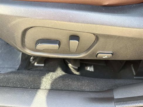 Used 2018 Subaru Forester 2.0XT Touring AWD/4WD image 28