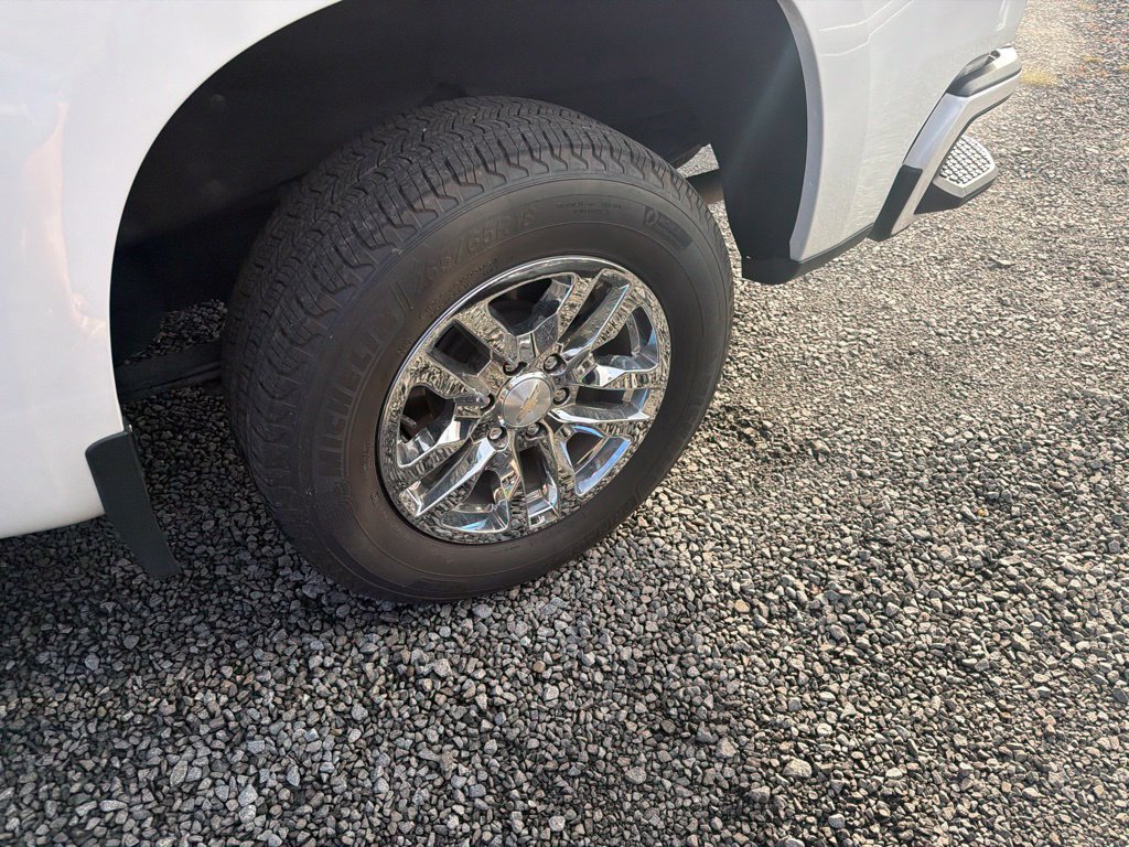Used 2024 Chevrolet Silverado 1500 RST w/ Convenience Package II AWD/4WD image 12