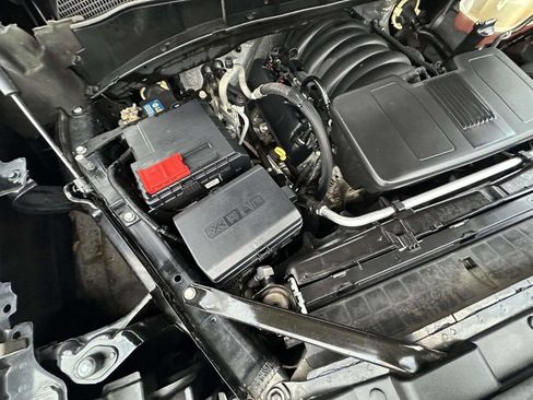 Used 2021 Chevrolet Silverado 1500 Custom Trail Boss w/ LPO, Dark Essentials Package image 27