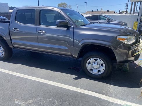 Used 2021 Toyota Tacoma SR w/ SR Convenience Package RWD image 3