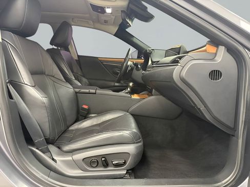 Used 2019 Lexus ES 350 w/ Accessory Package 2 FWD image 13