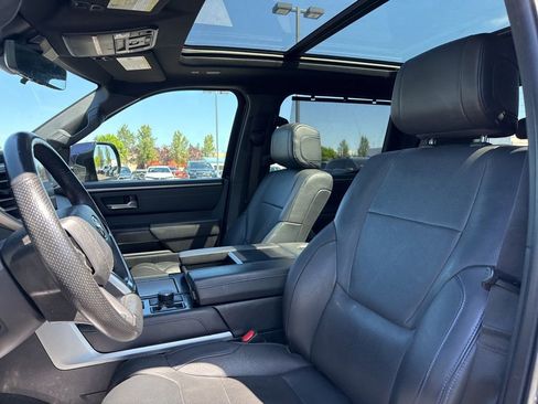 Used 2023 Toyota Tundra Platinum AWD/4WD image 9