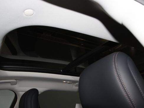 New 2026 Lincoln Nautilus Reserve w/ Jet Appearance Package image 19