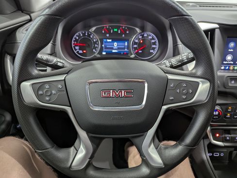 Used 2024 GMC Terrain SLE w/ Driver Convenience Package AWD/4WD image 19