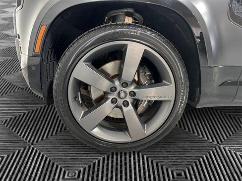 Used 2023 Land Rover Defender 110 Carpathian Edition image 14