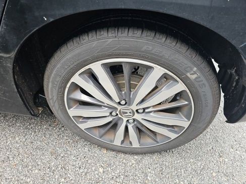 Used 2015 Honda Fit EX image 10