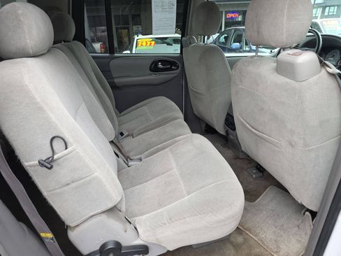 Used 2005 Chevrolet TrailBlazer EXT 4WD w/ LS Preferred Equipment Group image 13