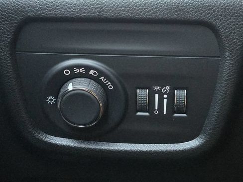 Used 2023 Jeep Grand Cherokee L Laredo AWD/4WD image 24