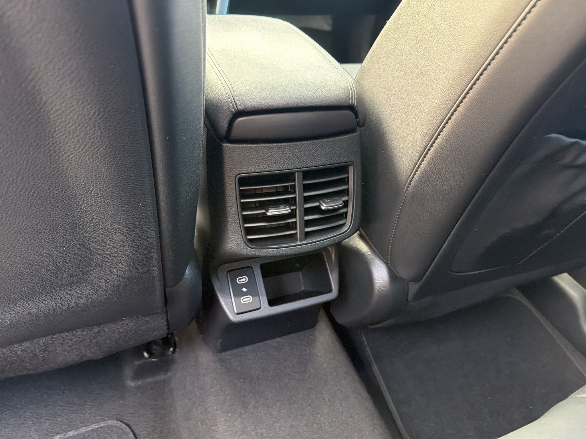 Used 2025 Kia Seltos EX w/ EX Sunroof Package FWD image 19