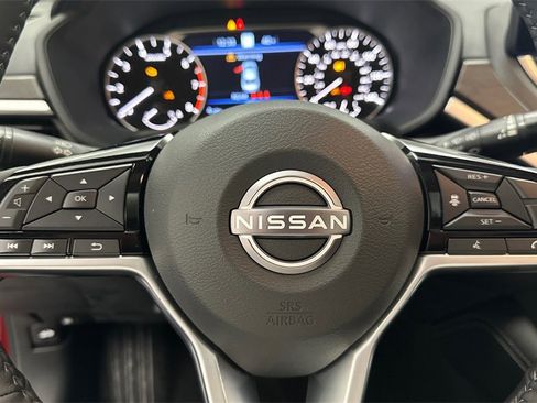 New 2025 Nissan Altima 2.5 SL image 14