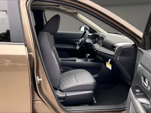 New 2026 Nissan Kicks SV w/ SV Premium Package AWD/4WD image 11