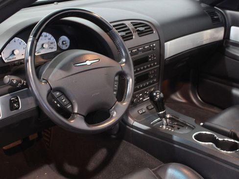 Used 2004 Ford Thunderbird RWD image 13