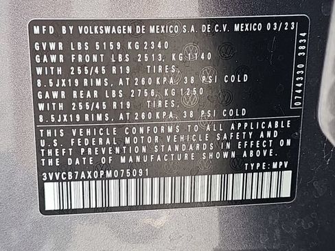 Used 2023 Volkswagen Tiguan SE R-Line FWD image 36