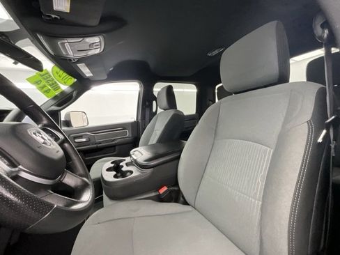 Used 2022 RAM 3500 Big Horn w/ Cold Weather Group image 6