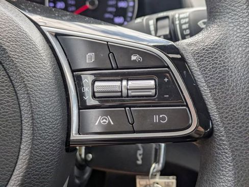 Used 2024 Kia Forte LXS FWD image 23