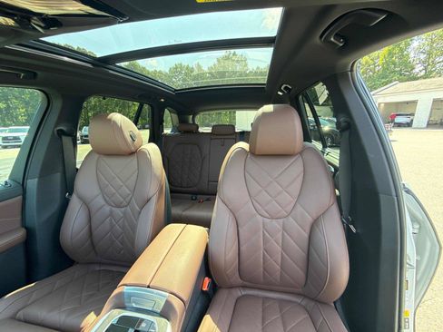 Used 2024 BMW X5 xDrive40i w/ Premium Package AWD/4WD image 24