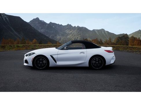 New 2026 BMW Z4 sDrive30i image 4