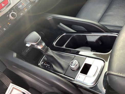 Used 2020 Kia Telluride LX FWD image 33