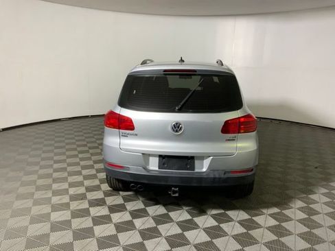Used 2018 Volkswagen Tiguan Limited AWD/4WD image 8