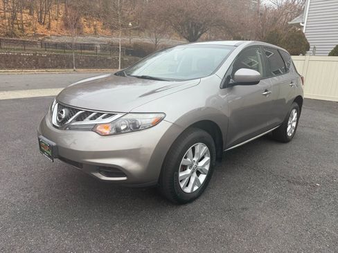 Used 2012 Nissan Murano S AWD/4WD image 2