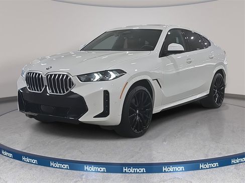 Used 2024 BMW X6 xDrive40i image 1