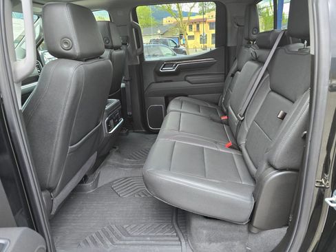 Used 2025 Chevrolet Silverado 1500 LTZ w/ LTZ Premium Package image 26